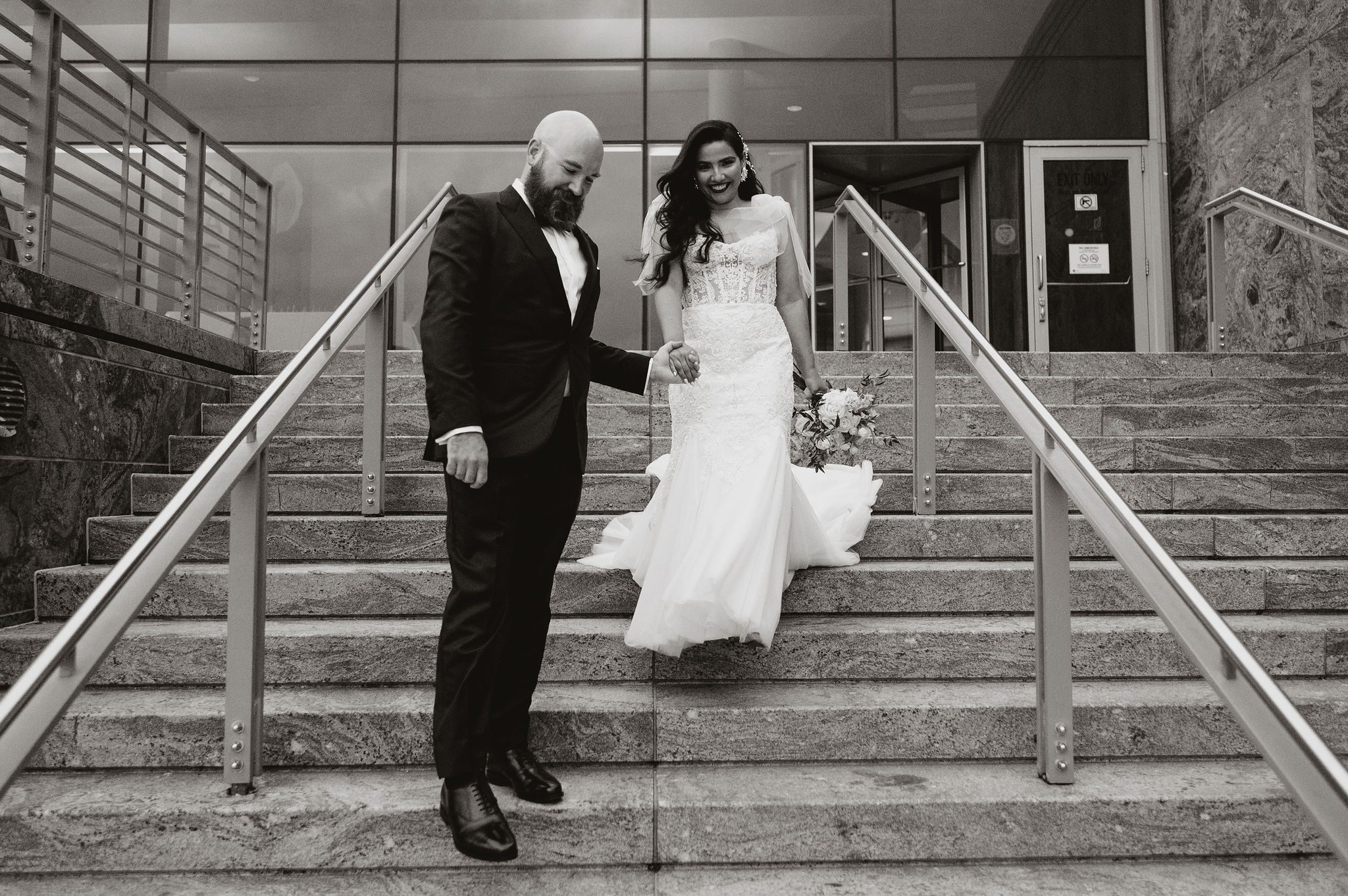 Couple portraits at Museum Campus near Adler Planetarium