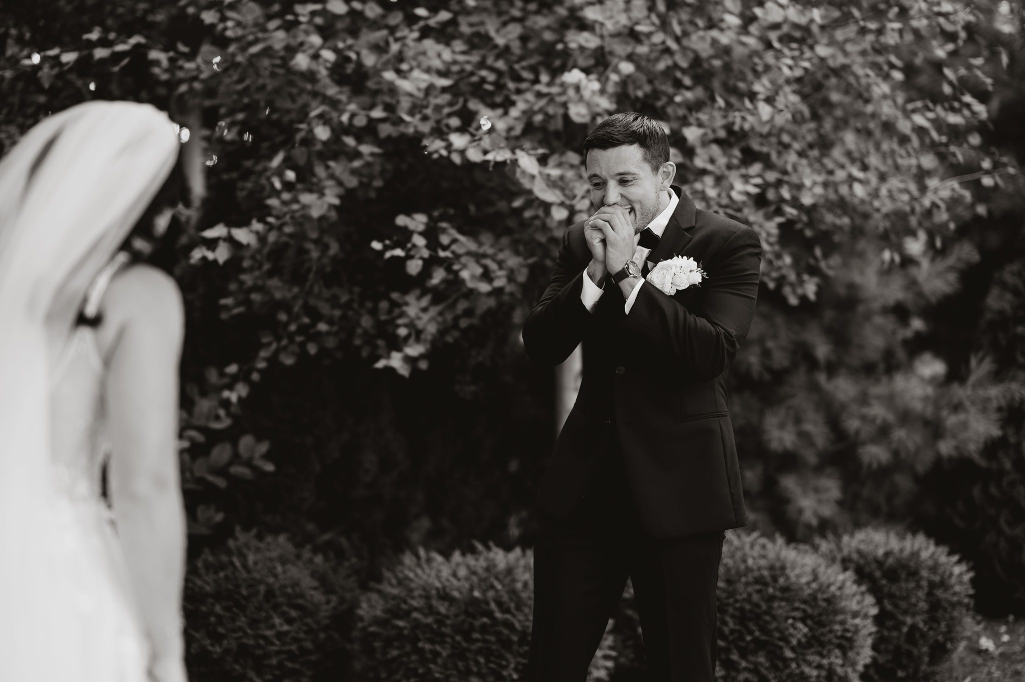 Chicago wedding first look