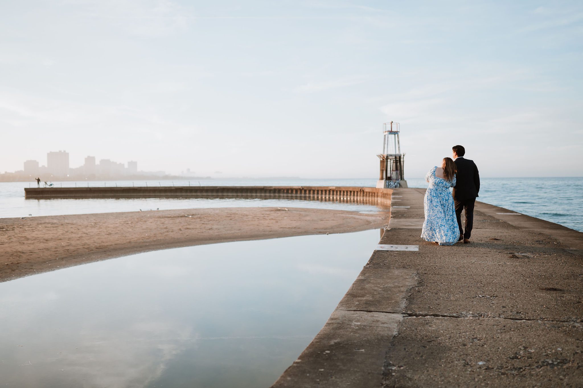 Couple portraits at North Avenue Beach with lake