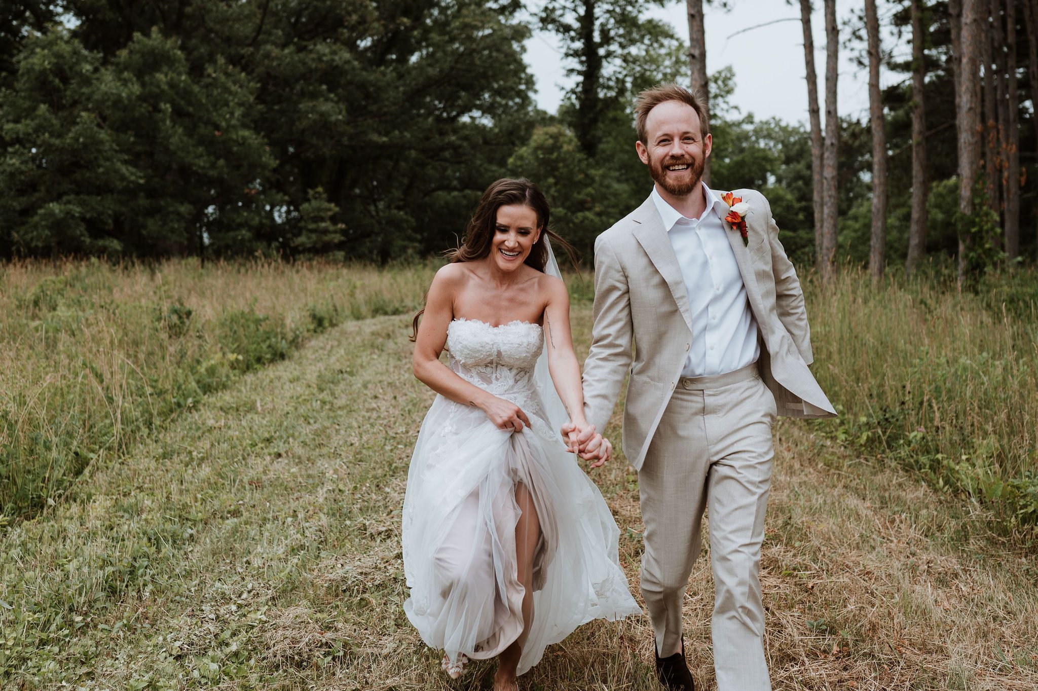 Outdoor wedding photos at Morton Arboretum in the Chicago suburbs